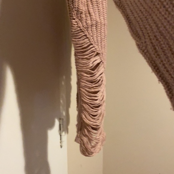 Cute little rugged sweater - Picture 2 of 4